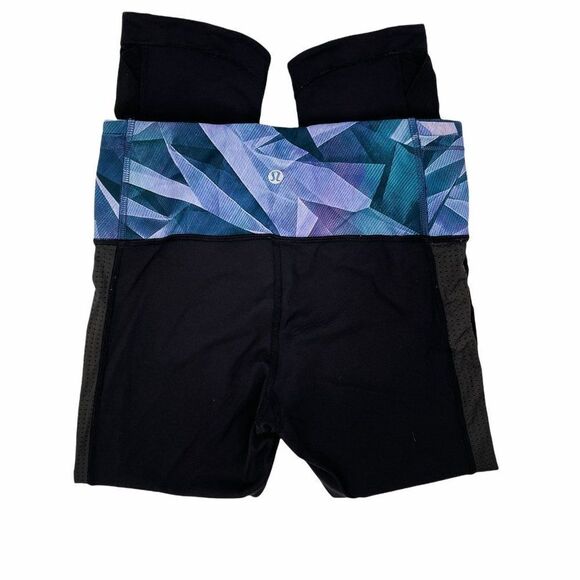 Lululemon Var-City Crop Capri Leggings Black Pretty Prism Size 4 - Picture 7 of 11